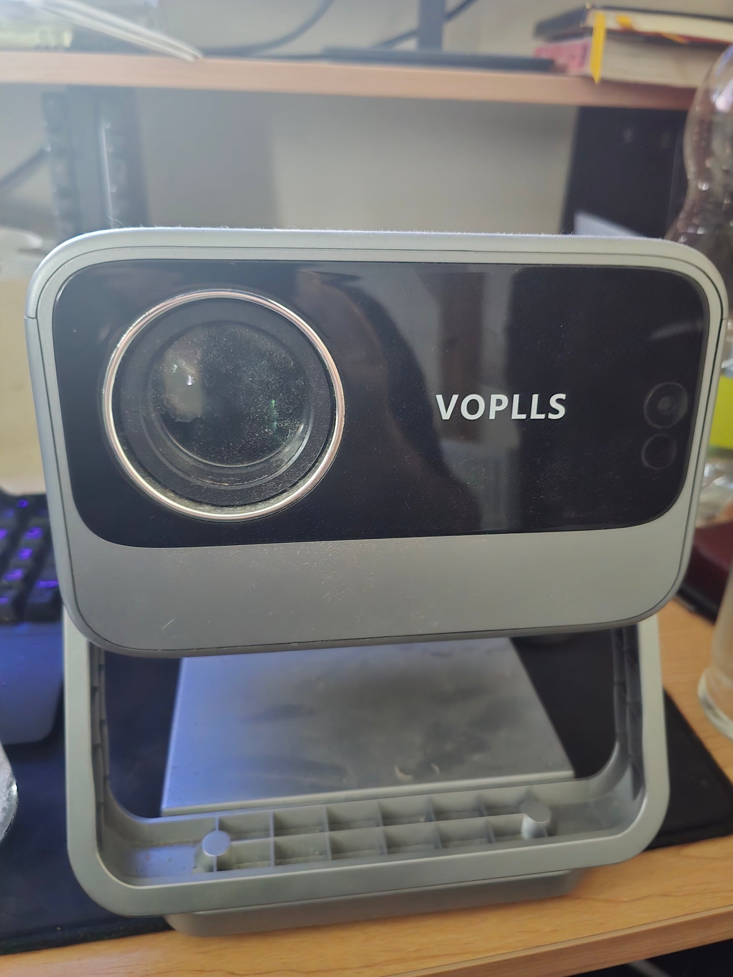 VOPLLS Smart Projector